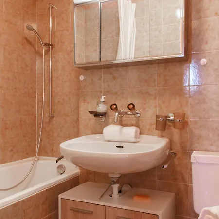 Apartment Edelweiss By Interhome *